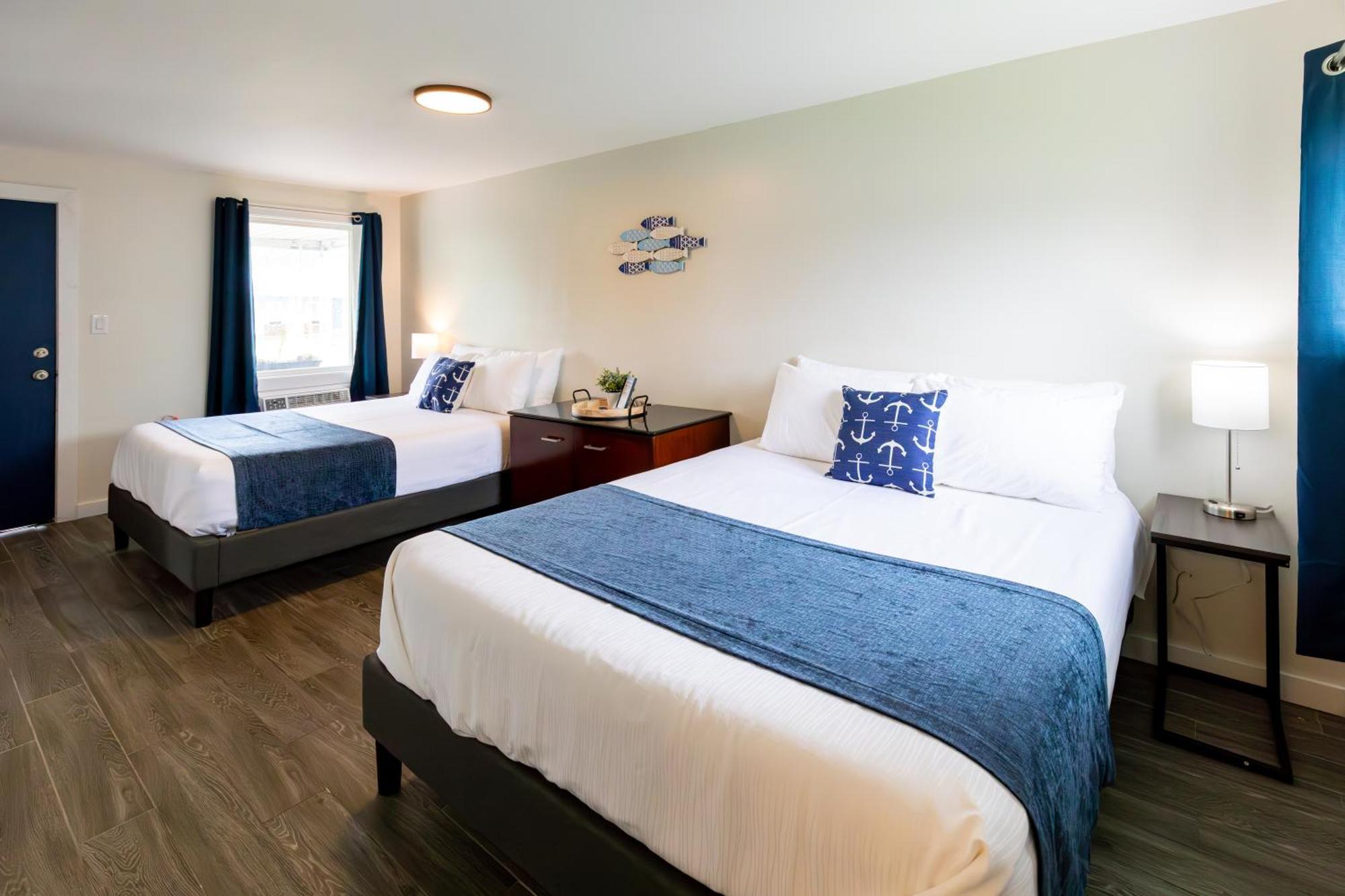 Anchor Bay Inn And Suites Sandusky Bagian luar foto