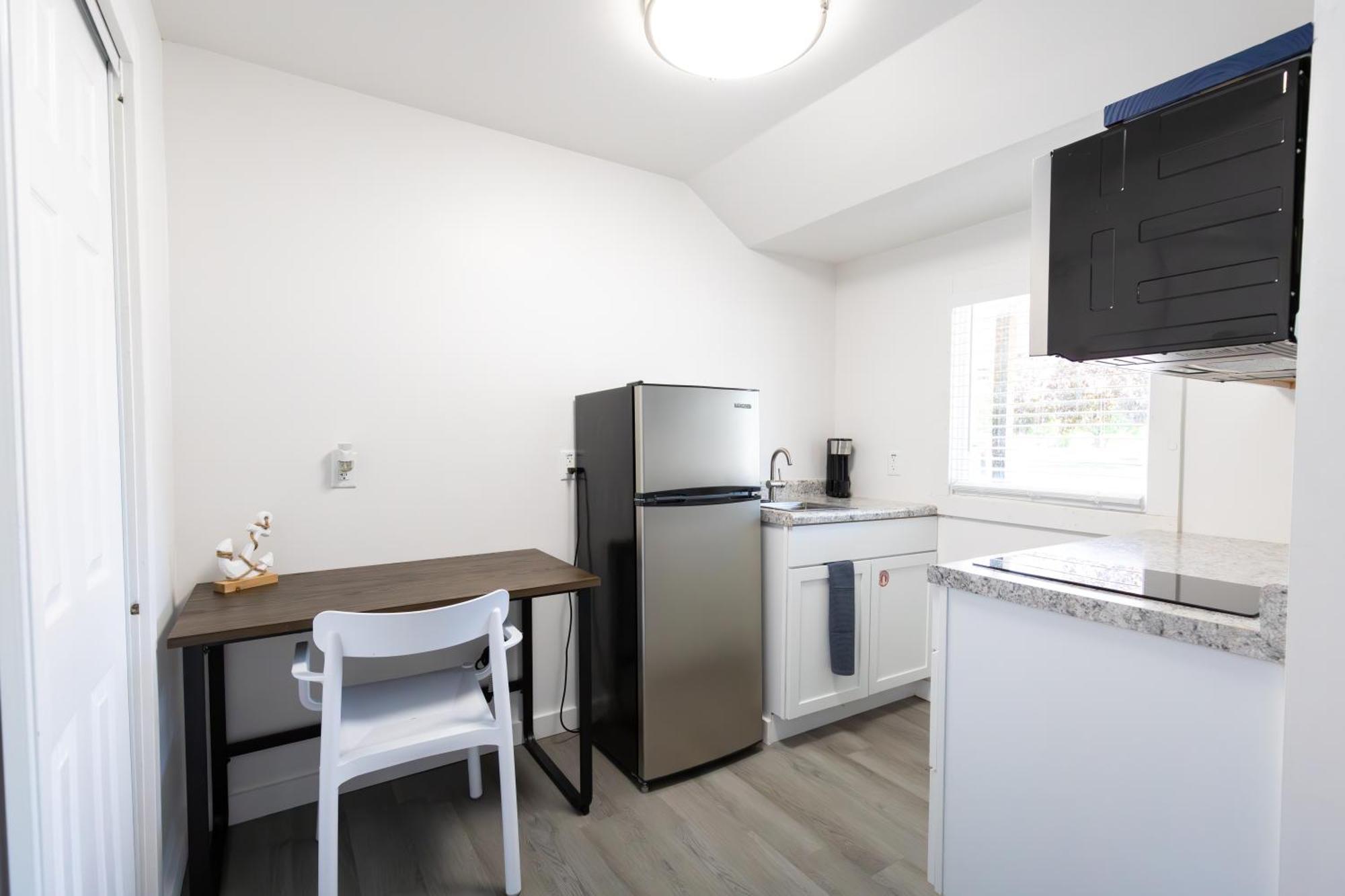Anchor Bay Inn And Suites Sandusky Ruang foto