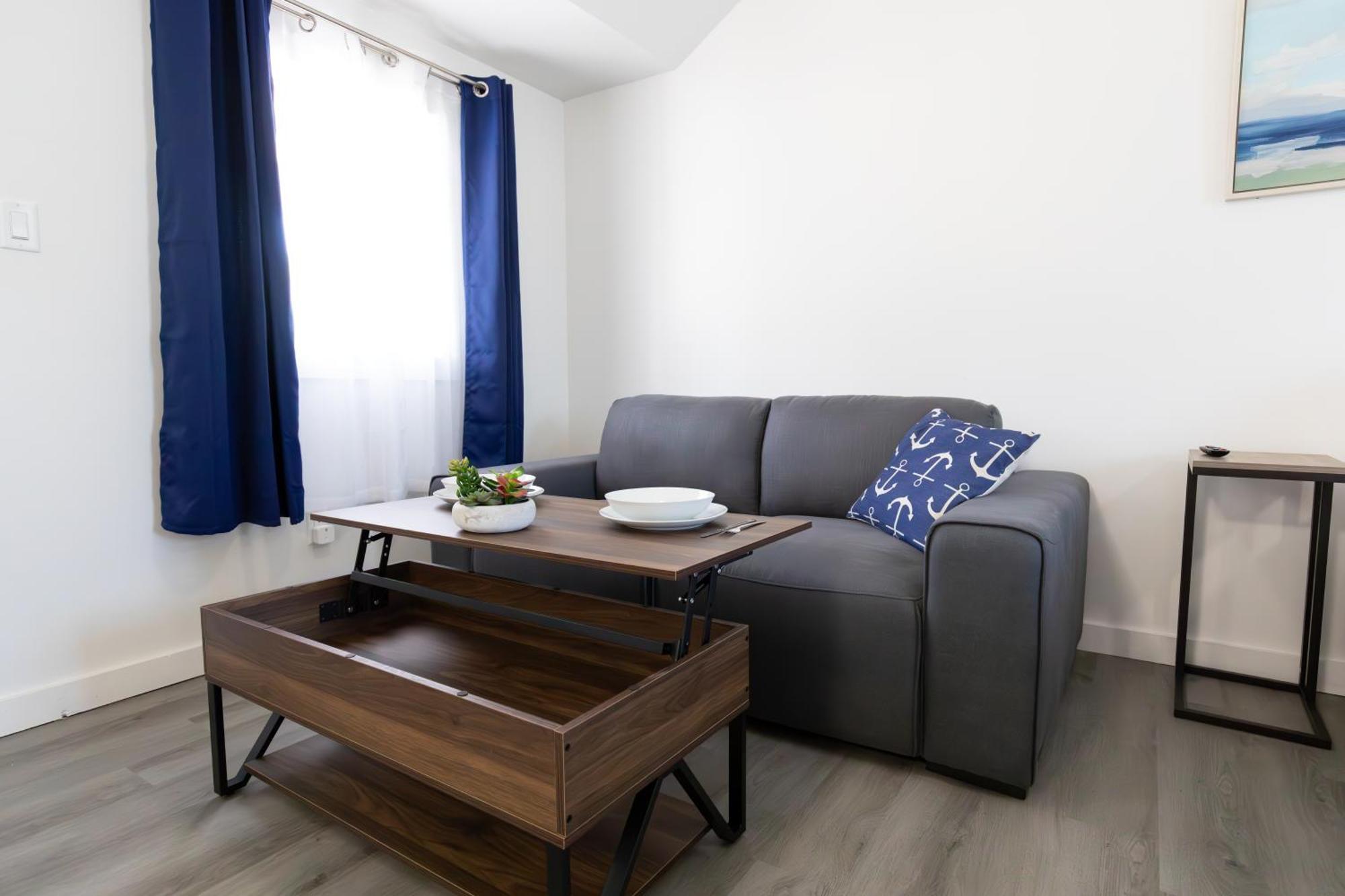 Anchor Bay Inn And Suites Sandusky Ruang foto