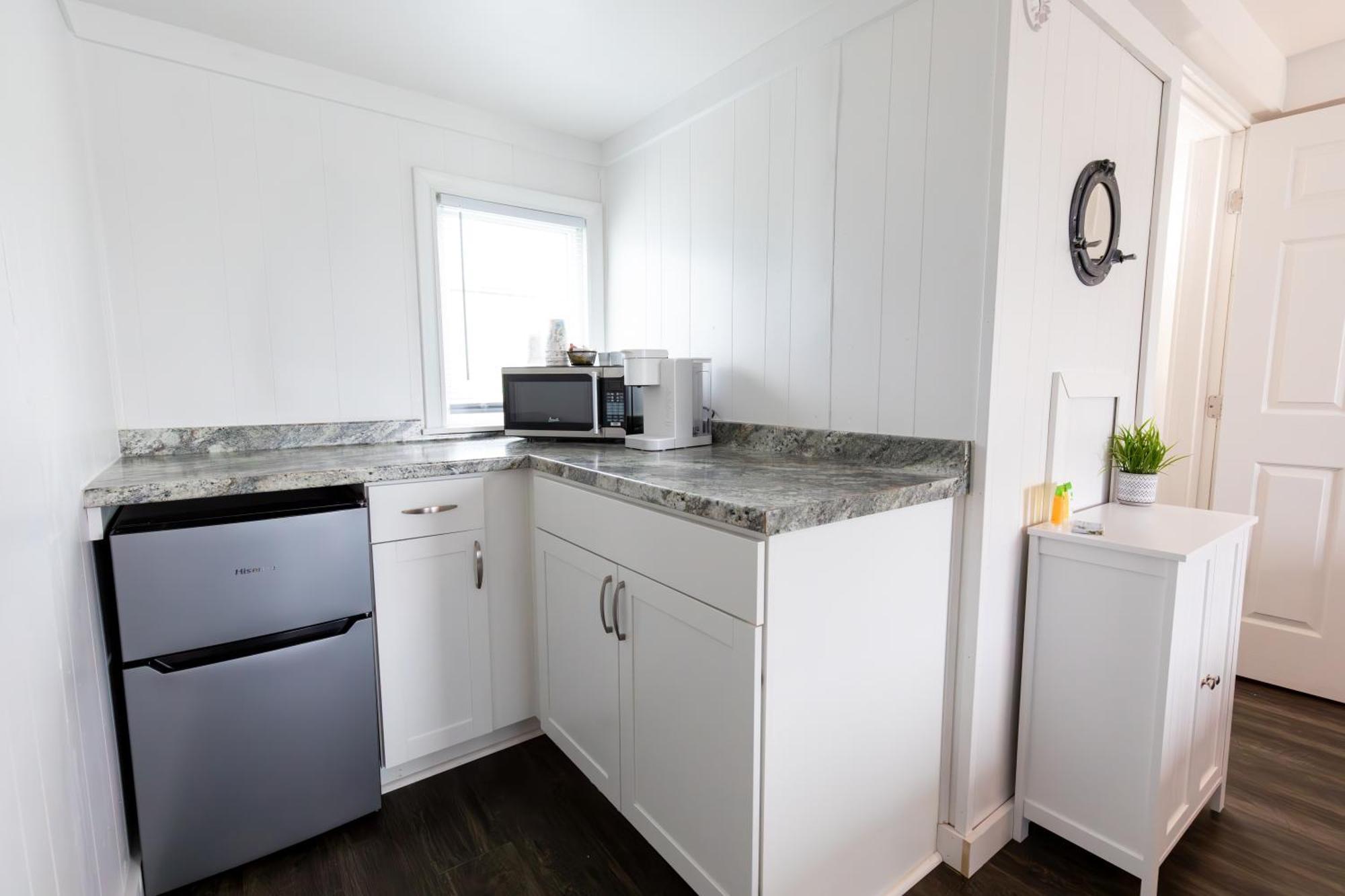 Anchor Bay Inn And Suites Sandusky Ruang foto