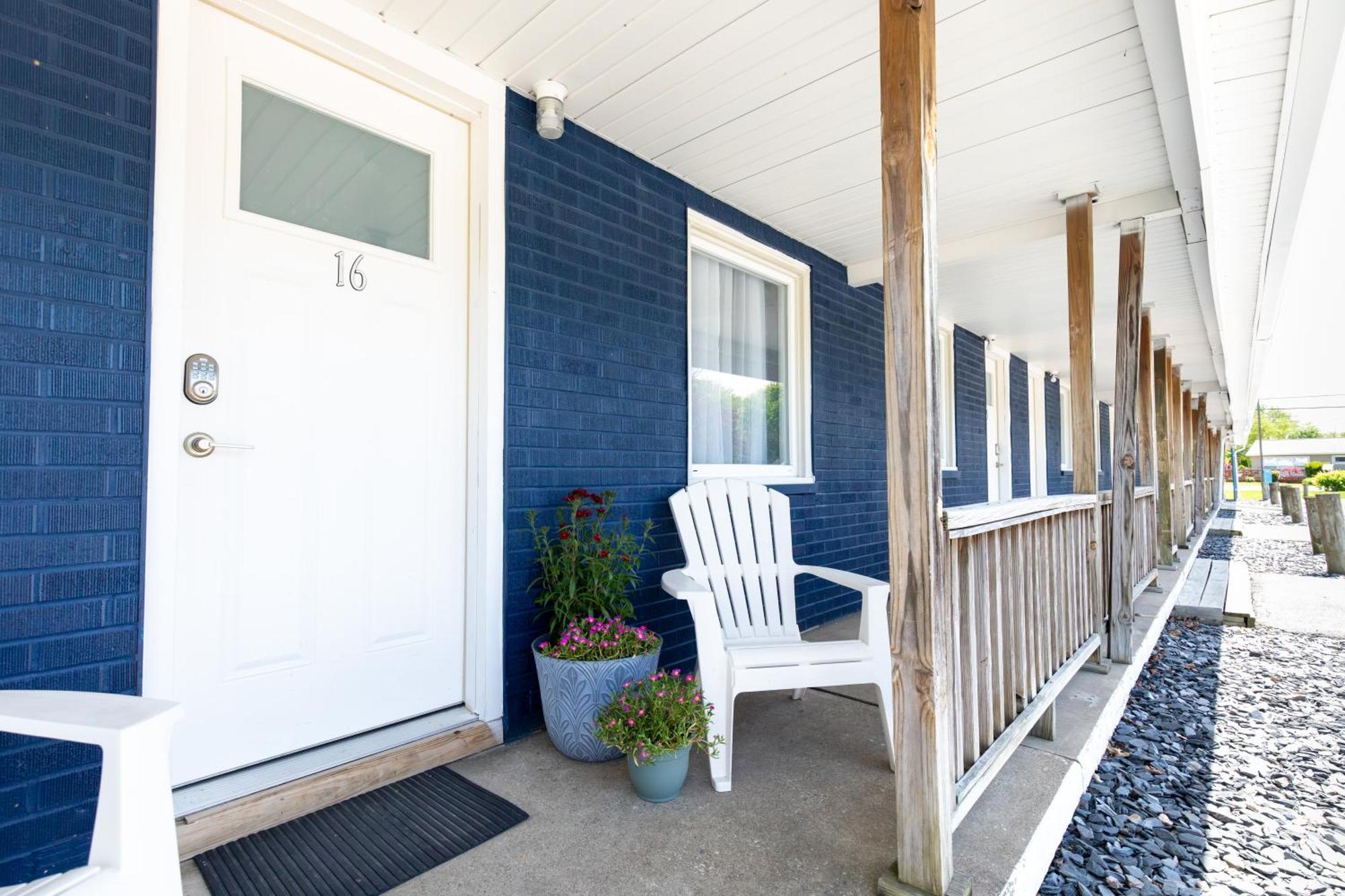 Anchor Bay Inn And Suites Sandusky Ruang foto